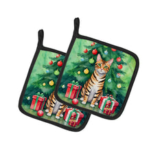 Load image into Gallery viewer, Toyger Cat By the Christmas Tree Pot Holders - Set of 2 Decorative Kitchen Helpers | Made in the USA