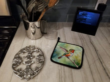 Load image into Gallery viewer, Allens Hummingbird Pot Holders - Set of 2 Decorative Kitchen Helpers | Made in the USA