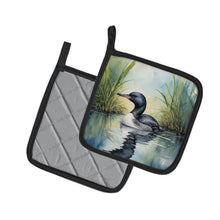 Load image into Gallery viewer, Minnesota Common Loon Pot Holders - Set of 2 Decorative Kitchen Helpers | Made in the USA