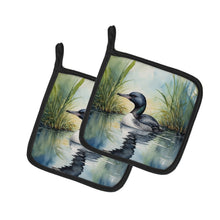 Load image into Gallery viewer, Minnesota Common Loon Pot Holders - Set of 2 Decorative Kitchen Helpers | Made in the USA