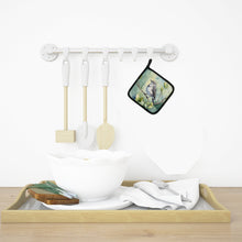 Load image into Gallery viewer, Mississippi Northern Mocking bird Pot Holders - Set of 2 Decorative Kitchen Helpers | Made in the USA