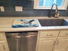 Load image into Gallery viewer, Pelican Soaring Dish Drying Mat