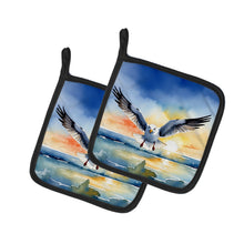 Load image into Gallery viewer, Gull Flying Low Pot Holders - Set of 2 Decorative Kitchen Helpers | Made in the USA