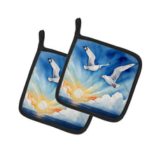 Load image into Gallery viewer, Gulls Soaring High Pot Holders - Set of 2 Decorative Kitchen Helpers | Made in the USA