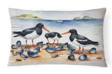 Load image into Gallery viewer, Oystercatchers Feeding Throw Pillow