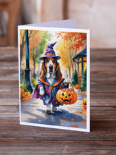 Load image into Gallery viewer, Basset Hound Halloween Trick or Treat Greeting Cards Pack of 8