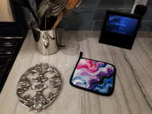 Load image into Gallery viewer, Genderfluid Pride Pair of Pot Holders