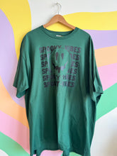 Load image into Gallery viewer, Assorted Halloween Graphic Shirts