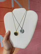 Load image into Gallery viewer, Huntsville Havoc Necklace- Oopsie Daisy