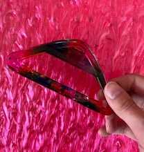 Load image into Gallery viewer, Triangle Hair Claw