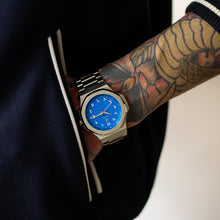 Load image into Gallery viewer, DS103SS - DAY TRIP STEEL SILVER &amp; BLUE WATCH