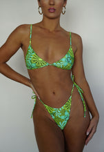 Load image into Gallery viewer, Kiwi Salina Bottom
