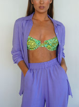 Load image into Gallery viewer, Lilikoi Lavender Button Up