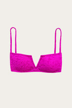 Load image into Gallery viewer, Pitaya Vaila Top