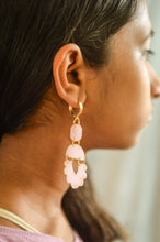 Load image into Gallery viewer, Summer Scalloped Statement Earrings