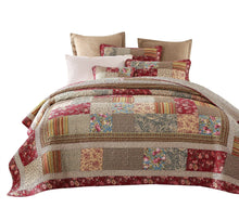 Load image into Gallery viewer, Tache Fairy Tale Tea Party Beige Burgundy Paisley Floral Cotton Patchwork Quilt Set (DXJ103443)