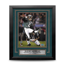 Load image into Gallery viewer, David Akers Super Bowl XXXIX Philadelphia Eagles 8" x 10" Framed Football Photo