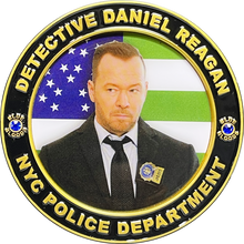 Load image into Gallery viewer, BL4-004 Blue Bloods NYPD Detective Daniel Reagan Police Officer Donnie Wahlberg Challenge Coin