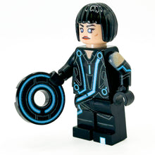 Load image into Gallery viewer, BLOK Quora Minifig  - B3 Customs