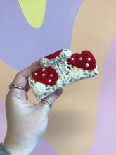 Load image into Gallery viewer, Crocheted Hair Claw