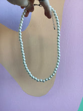 Load image into Gallery viewer, String of Pearls Necklace