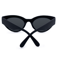 Load image into Gallery viewer, Sustainable Elizabeth - Black