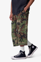 Load image into Gallery viewer, Extra Long Cargo Shorts - Camo