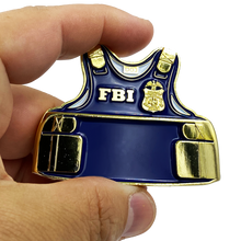 Load image into Gallery viewer, CL7-17 FBI Special Agent Body Armor Challenge Coin Thin Blue Line DOJ Police