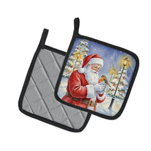 Load image into Gallery viewer, Robin with Santa Claus Pair of Pot Holders