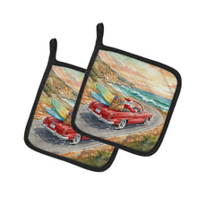 Load image into Gallery viewer, Santa Claus on Route 1 Christmas Pair of Pot Holders