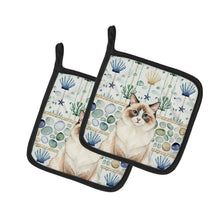 Load image into Gallery viewer, Ragdoll Bicolor Cat Coastal Sea Glass Pair of Pot Holders