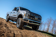 Load image into Gallery viewer, 5 Inch Lift Kit w/ 4-Link | Ford F250/F350 Super Duty (23-25) 4WD | Gas