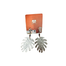 Load image into Gallery viewer, Dangle Leaf Earring- Hammered