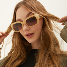 Load image into Gallery viewer, Gigi - Chai Latte Prescription