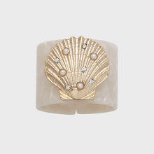Load image into Gallery viewer, Shell resin napkin rings, pearly white, set of four