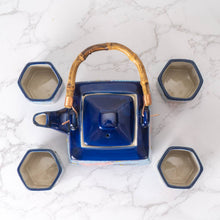 Load image into Gallery viewer, Great Wave Japanese Tea Set 20oz Tea Pot with 4 Hexagon Cups | Gift Box
