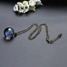 Load image into Gallery viewer, Universe Stellar Necklace