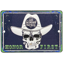 Load image into Gallery viewer, LL-002 Border Patrol Agent Honor First Sorry No Hablo Fucktardo Challenge Coin