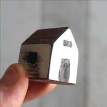 Load image into Gallery viewer, Tiny Wooden Houses