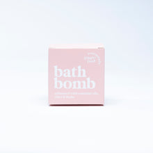 Load image into Gallery viewer, LAVENDER MINT • 100% BOTANICAL BATH BOMB •