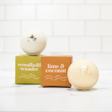 Load image into Gallery viewer, WOODLAND WANDER • 100% BOTANICAL BATH BOMB •