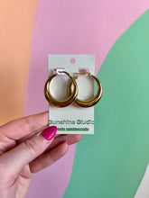 Load image into Gallery viewer, Retro Titanium Hoop Earrings