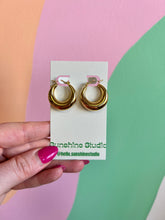 Load image into Gallery viewer, Retro Titanium Hoop Earrings