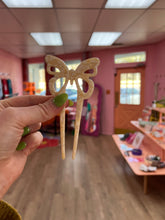 Load image into Gallery viewer, Butterfly Hair Pins