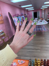 Load image into Gallery viewer, Crown Titanium Ring