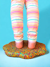 Load image into Gallery viewer, **Pre-order (Ships in 3-4 Weeks)**Flower-shaped Balance Board for Stepping Stones in Rainbow Confetti