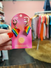 Load image into Gallery viewer, Lovey Beaded Earrings