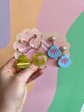 Load image into Gallery viewer, Colorful Ocean Shells