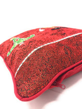Load image into Gallery viewer, Tache Here Comes Santa Claus Vintage Holiday Woven Tapestry Throw Pillow Cover (8577CC)