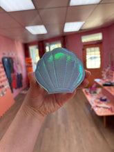 Load image into Gallery viewer, Seashell Travel Mirror